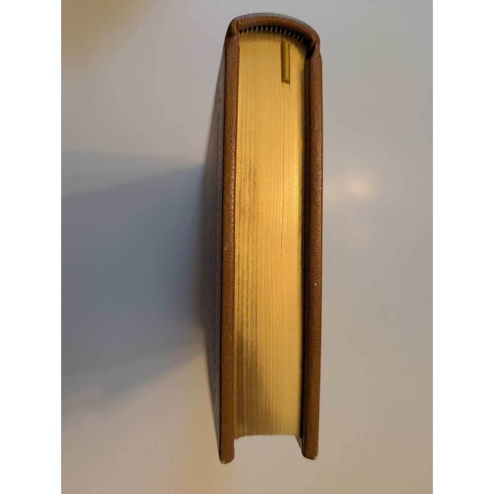 Franklin Library Oxford Selected Essays of Michel de Montaigne Leather Deluxe - Picture 7 of 10